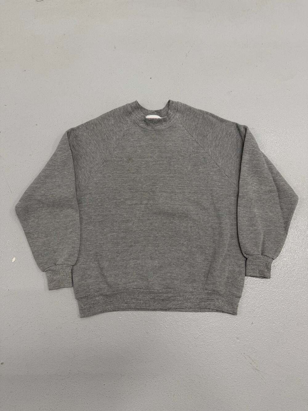 Vintage 90s Grey Activewear Made in USA Blank Raglan Crewneck Sweatshirt